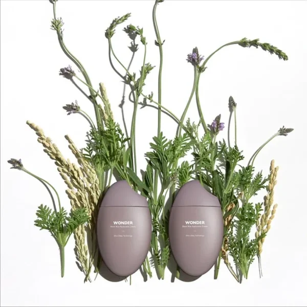 Haruharu Wonder Black Rice Hyaluronic Cream - 10% Acid Gialuronic și Orez Negru, 50ml - Imagine 3