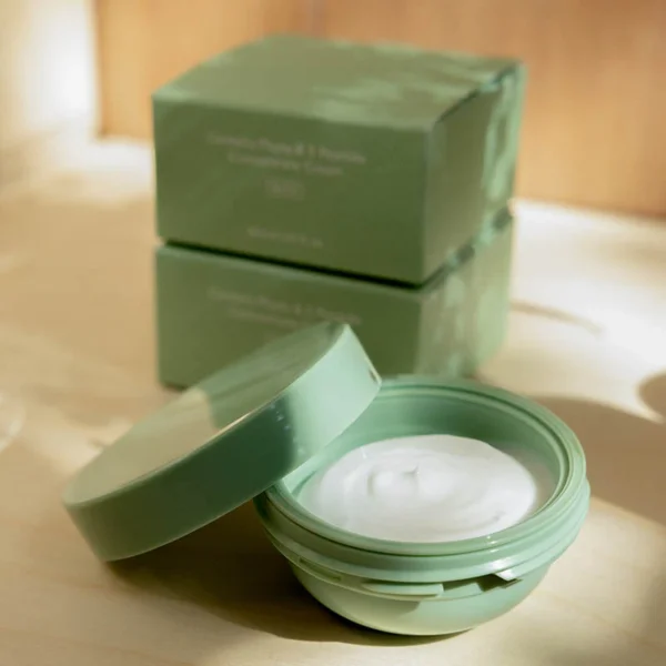 Cremă concentrată cu Centella și 5 peptide, Haruharu Wonder, Centella Phyto & 5 Peptide Concentrate Cream, 30ml Refiller - Imagine 3